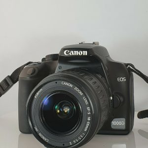 DSLR Camera