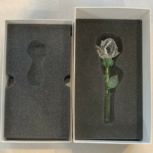 rose figurine